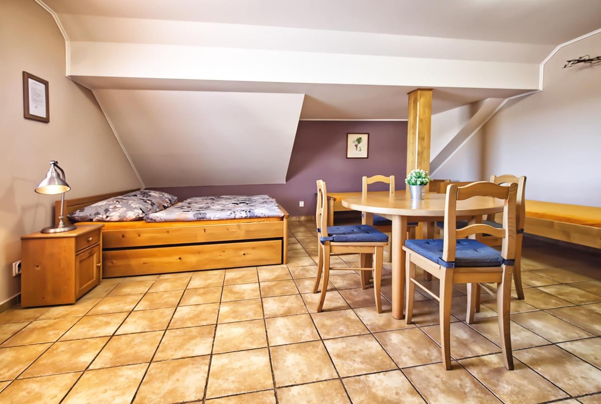 Penzion Vinarstvi Cervinka Horni Vestonice Bagian luar foto